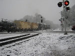 Q608 gets underway and heads toward Atlanta, passing the Kia lead switch and NE Gabbetville siding switch in the snow